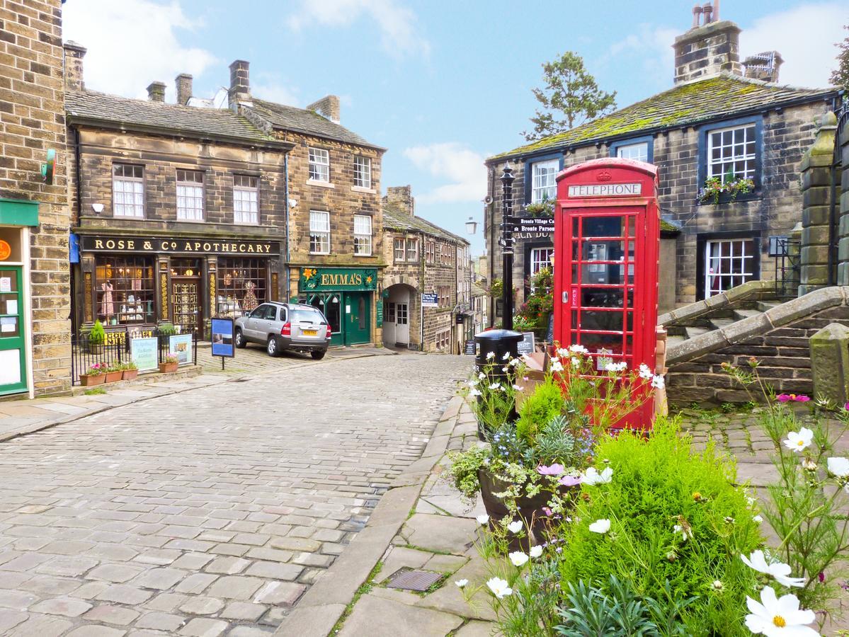 29 Main Street * Haworth
